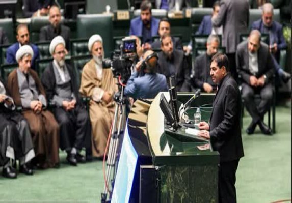 شهید رئیسی اداره کشور را منوط به خارج نمی‌کرد