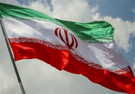 ایرانی‌ها هرگز در موضع ضعف پای میز مذاکره نمی‌نشینند