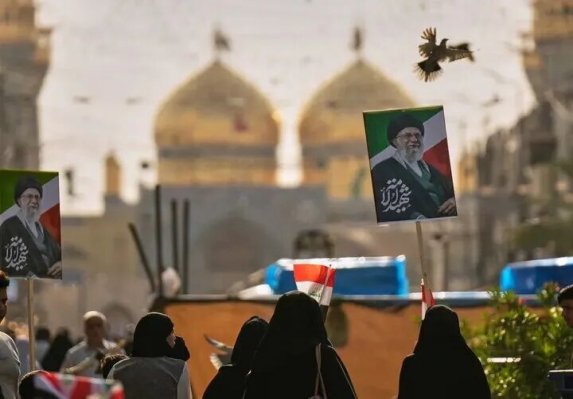 پیکر رهبر شهید انقلاب وارد کربلای معلی شد